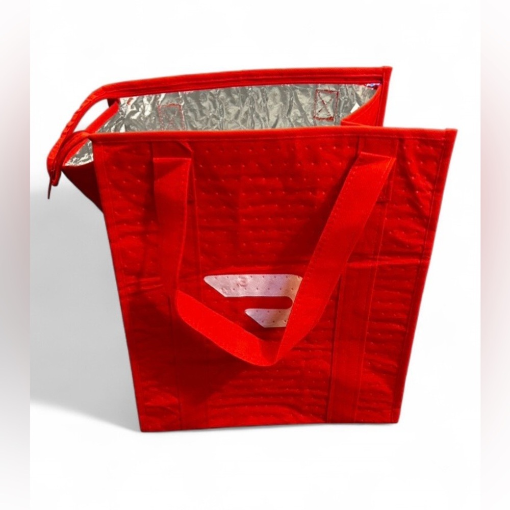 DoorDash Insulated Food Delivery Tote Bag Red Zip Closure 13x15x9.5”